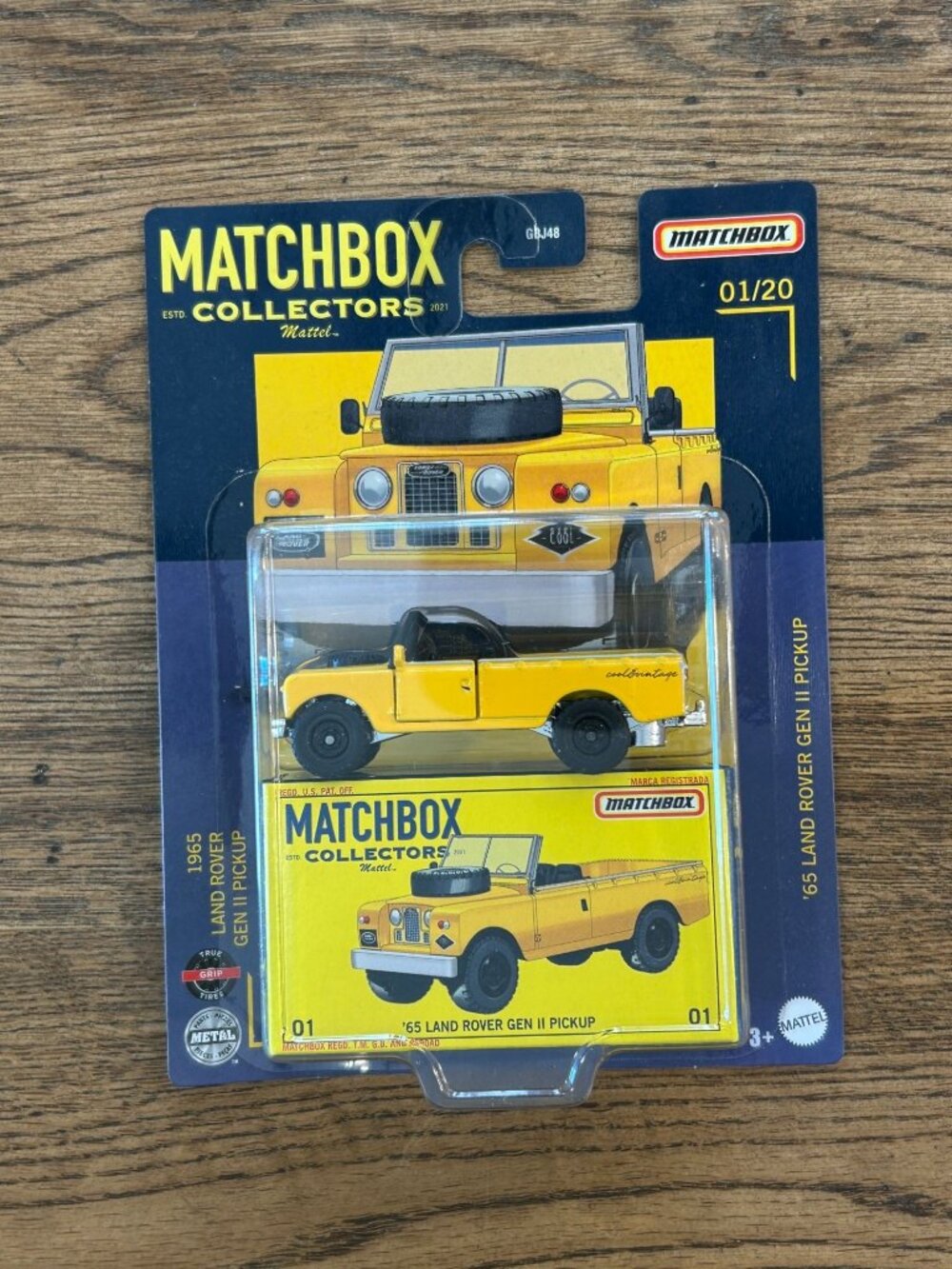 Matchbox 1965 Land Rover Gen II Pickup Die-Cast Model Collectors Edition 2021